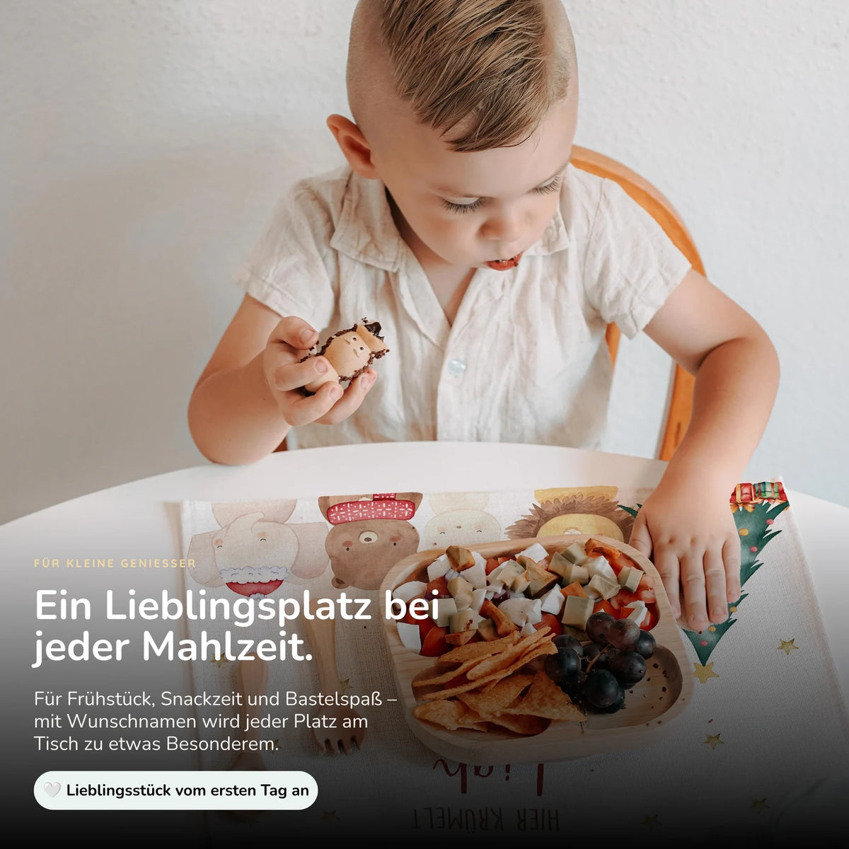Tischset Kinder personalisiert Weihnachtsmotiv - Weihnachtswald-Tiertruppe