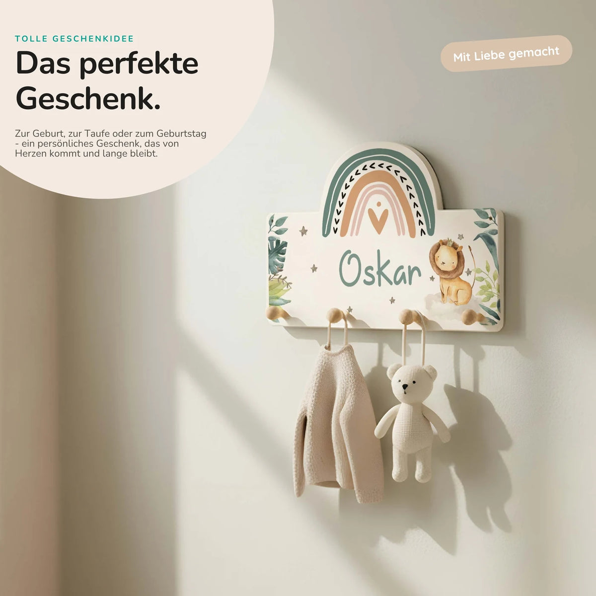 Kindergarderobe Holz personalisiert - Löwe