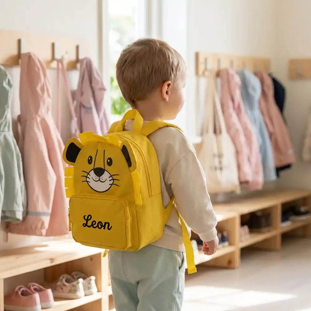 Personalisierter Kinderrucksack Löwe, fĂŒr Vorschule und Alltag