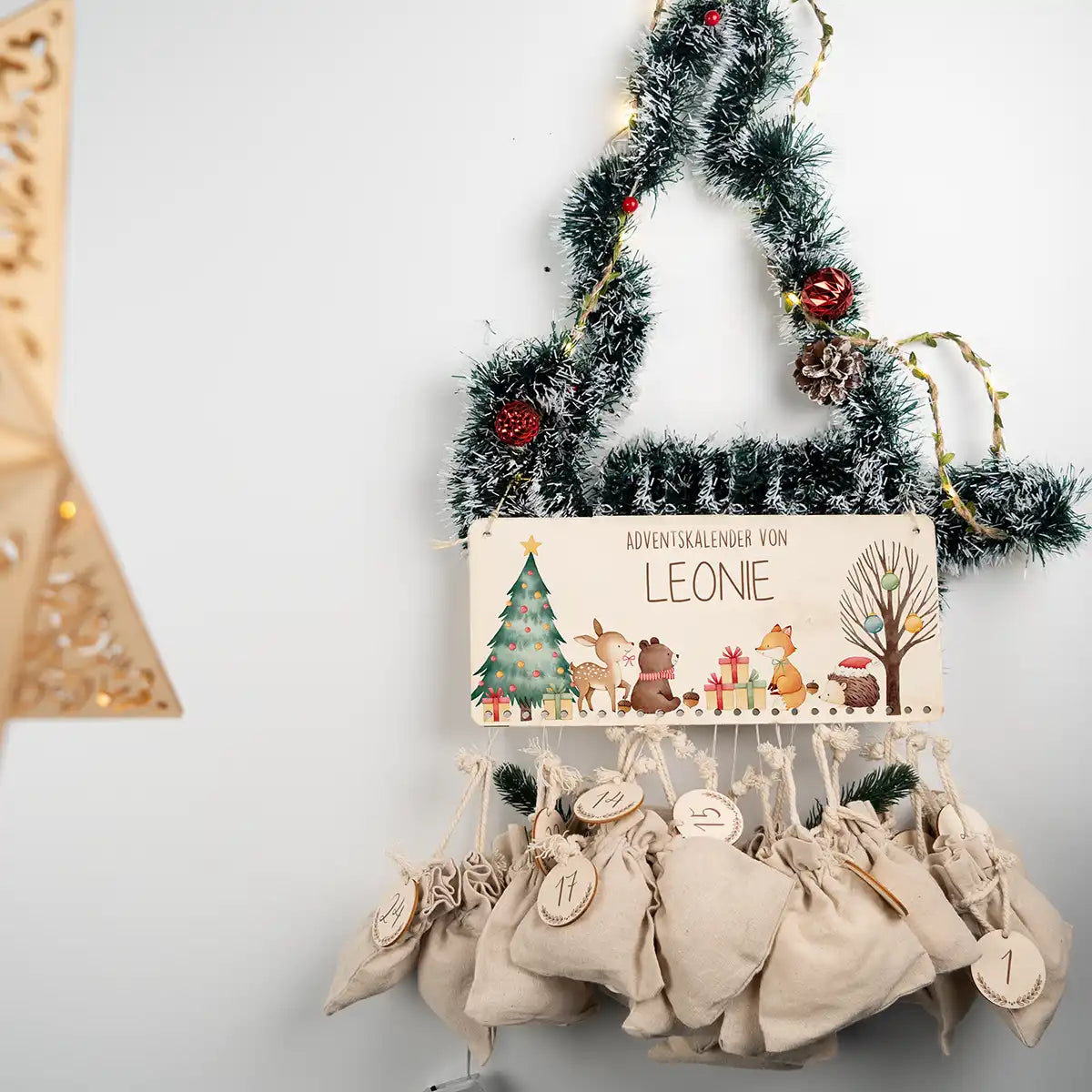Personalisierbarer Adventskalender farbig - Waldfreunde