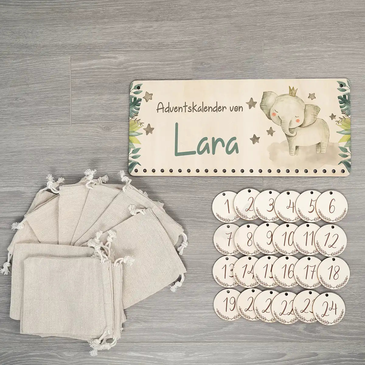 Personalisierbarer Adventskalender farbig - Elefant