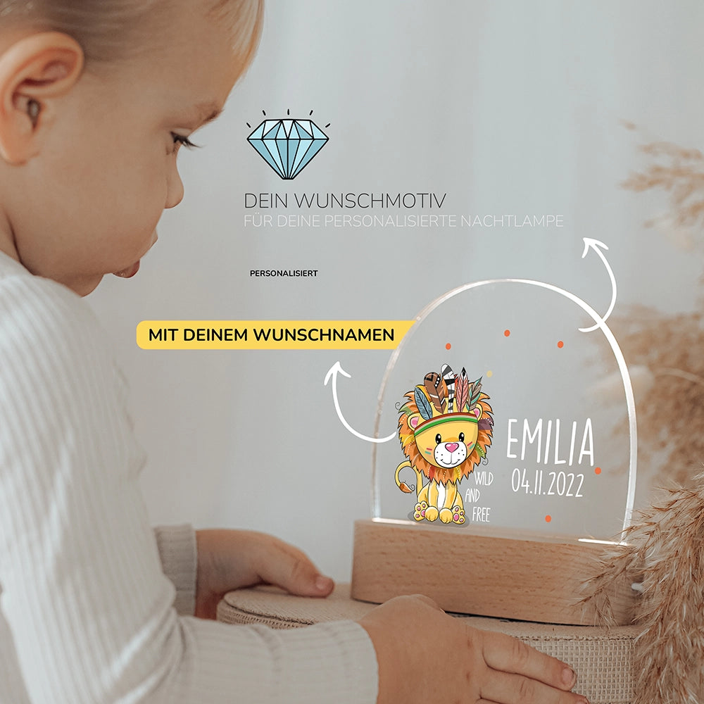 Kleinkind mit Nachtlicht Löwe mit Wunschnamen – Babygeschenk personalisiert