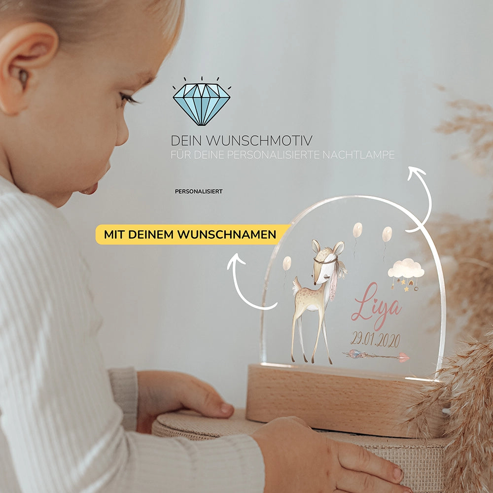 Kleinkind mit Nachtlicht Reh mit Wunschnamen â Babygeschenk personalisiert