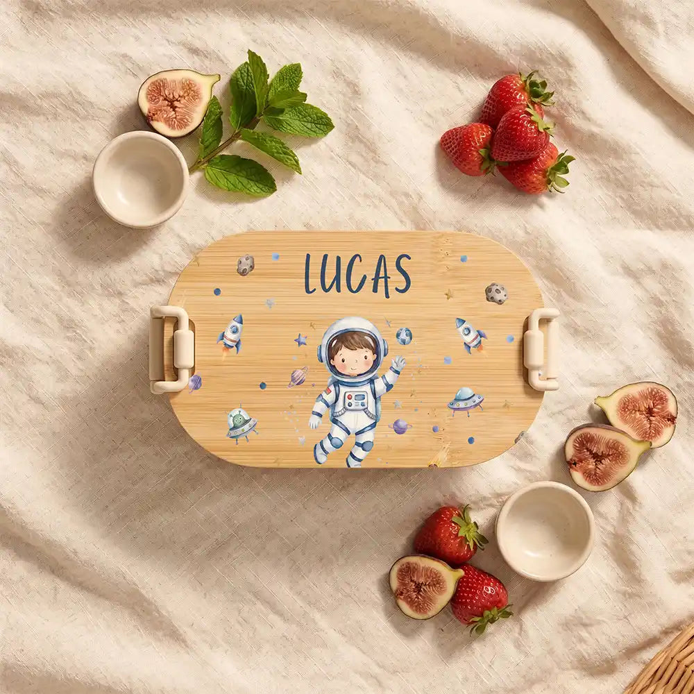 Brotdose Kinder personalisiert Astronaut, Brotdose beige in der Kita mit Wunschname