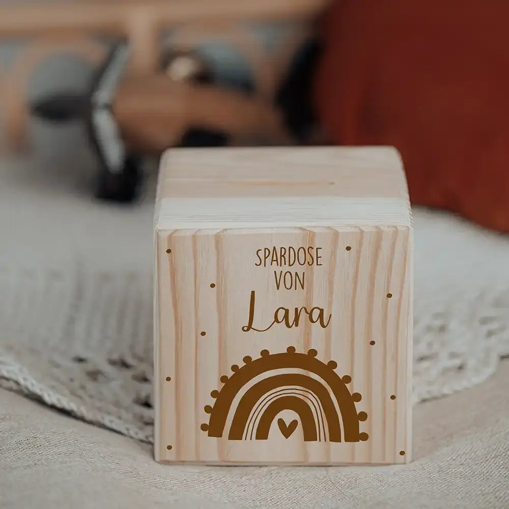 Spardose Kinder, Sparschwein personalisiert - Regenbogen mit Herz