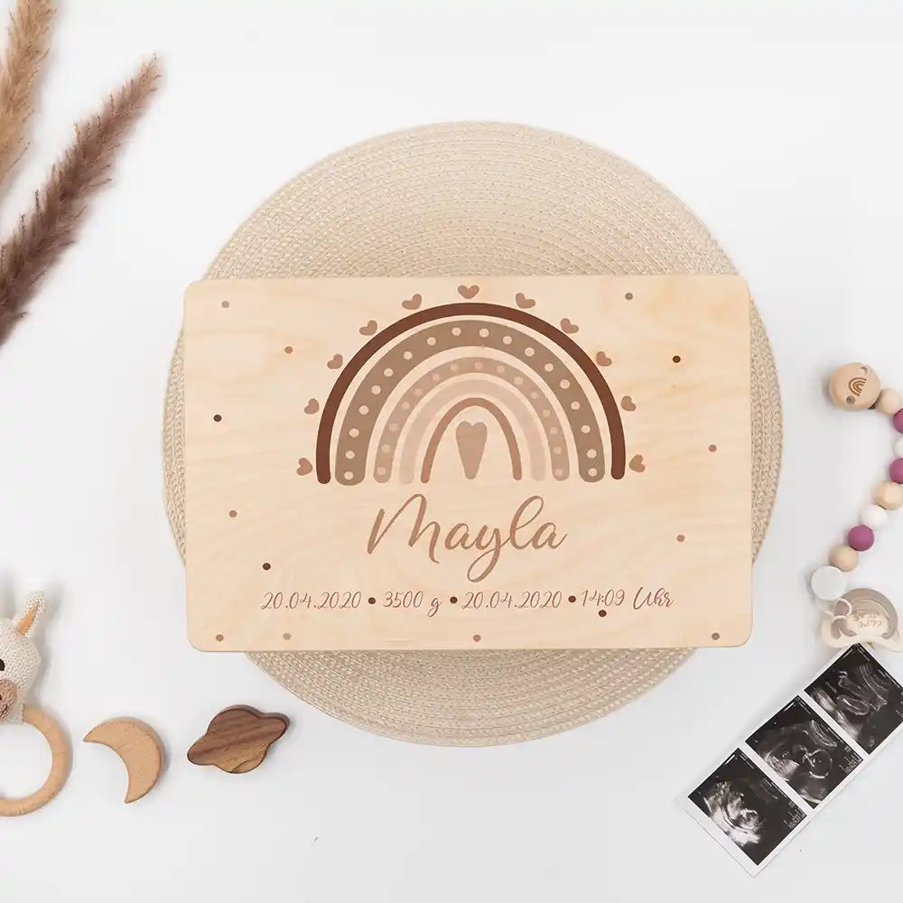 erinnerungskiste mit regenbogen und herz für kinder