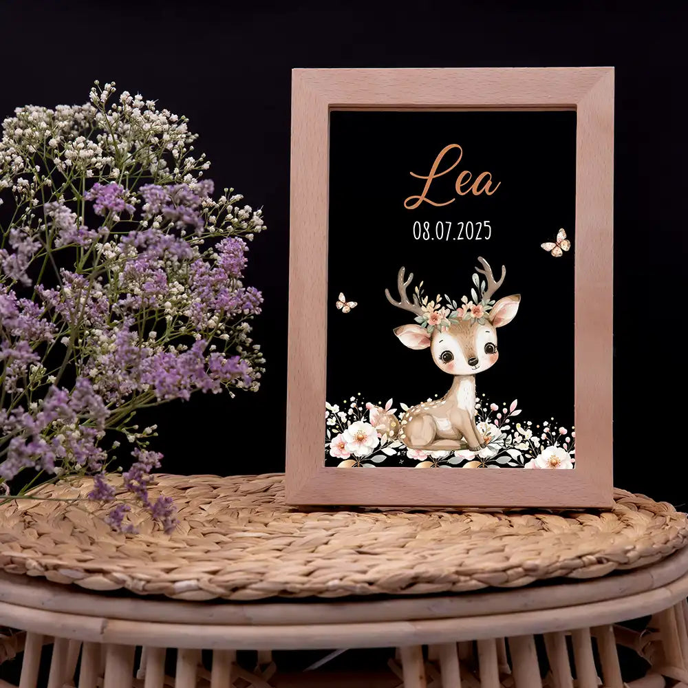 Personalisiertes LED Nachtlicht Bilderrahmen mit Namen - niedliches Reh