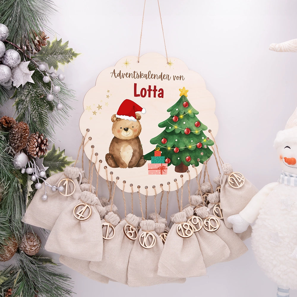 Personalisierter runder Adventskalender Kinder aus Holz - Weihnachtsbär