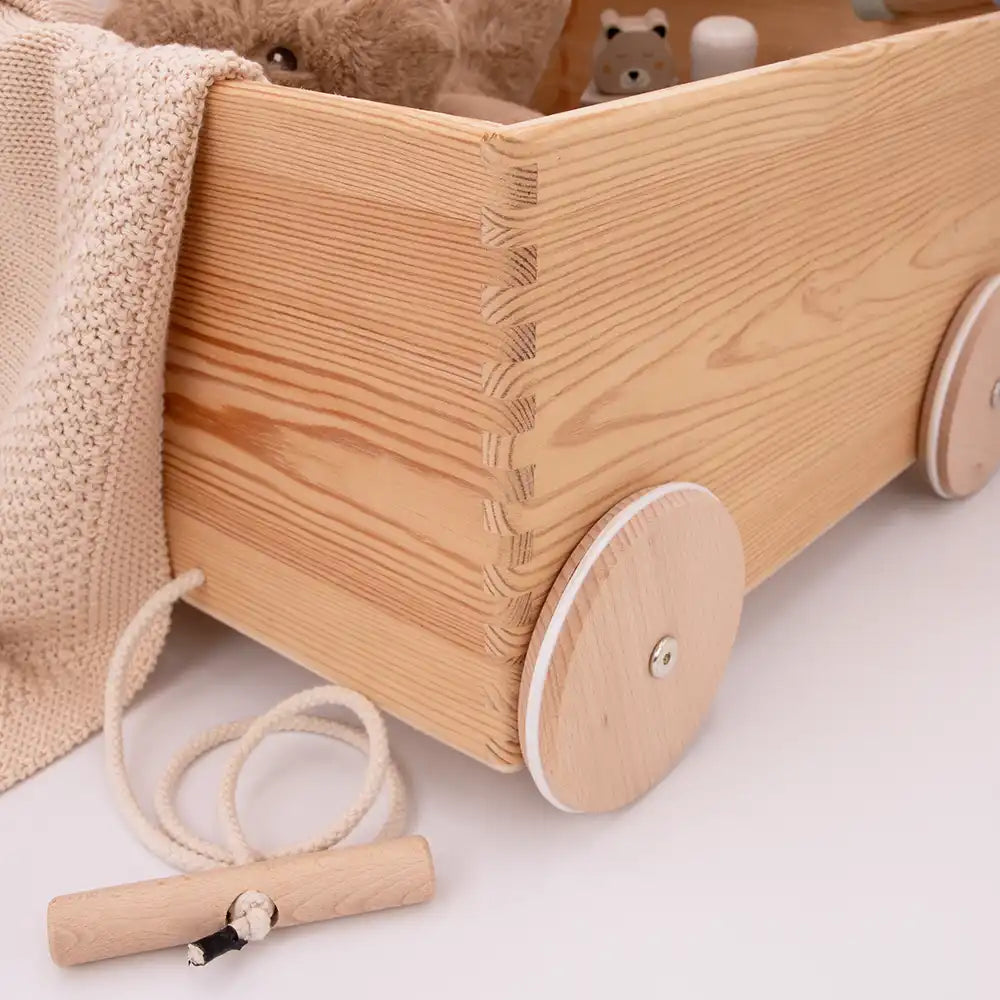 Spielzeugkiste mit Rädern personalisiert - Bezaubernde Waldtiere