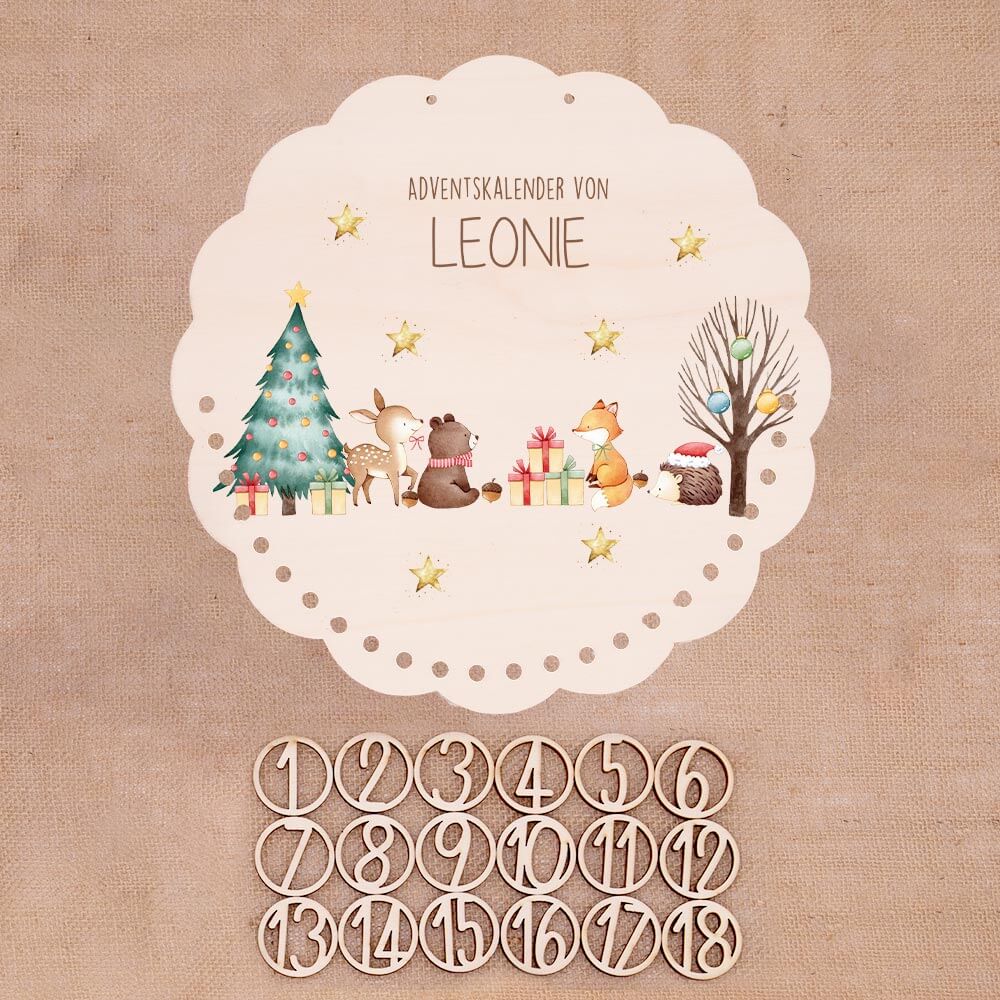Personalisierter runder Adventskalender Kinder aus Holz - Tiere im Schneegestöber