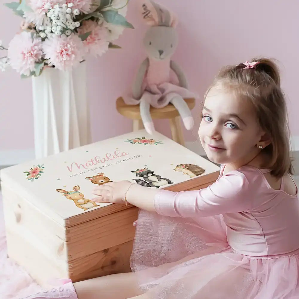 Personalisierte Erinnerungskiste Woodland Tierfamilie