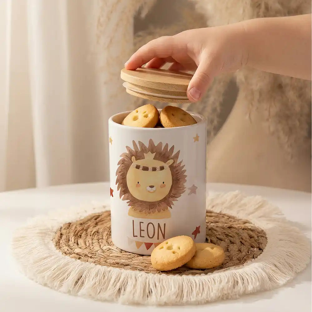 Personalisierte Keksdose Löwe Boho als ZahnbĂŒrsten- & Stiftehalter (2-in-1)