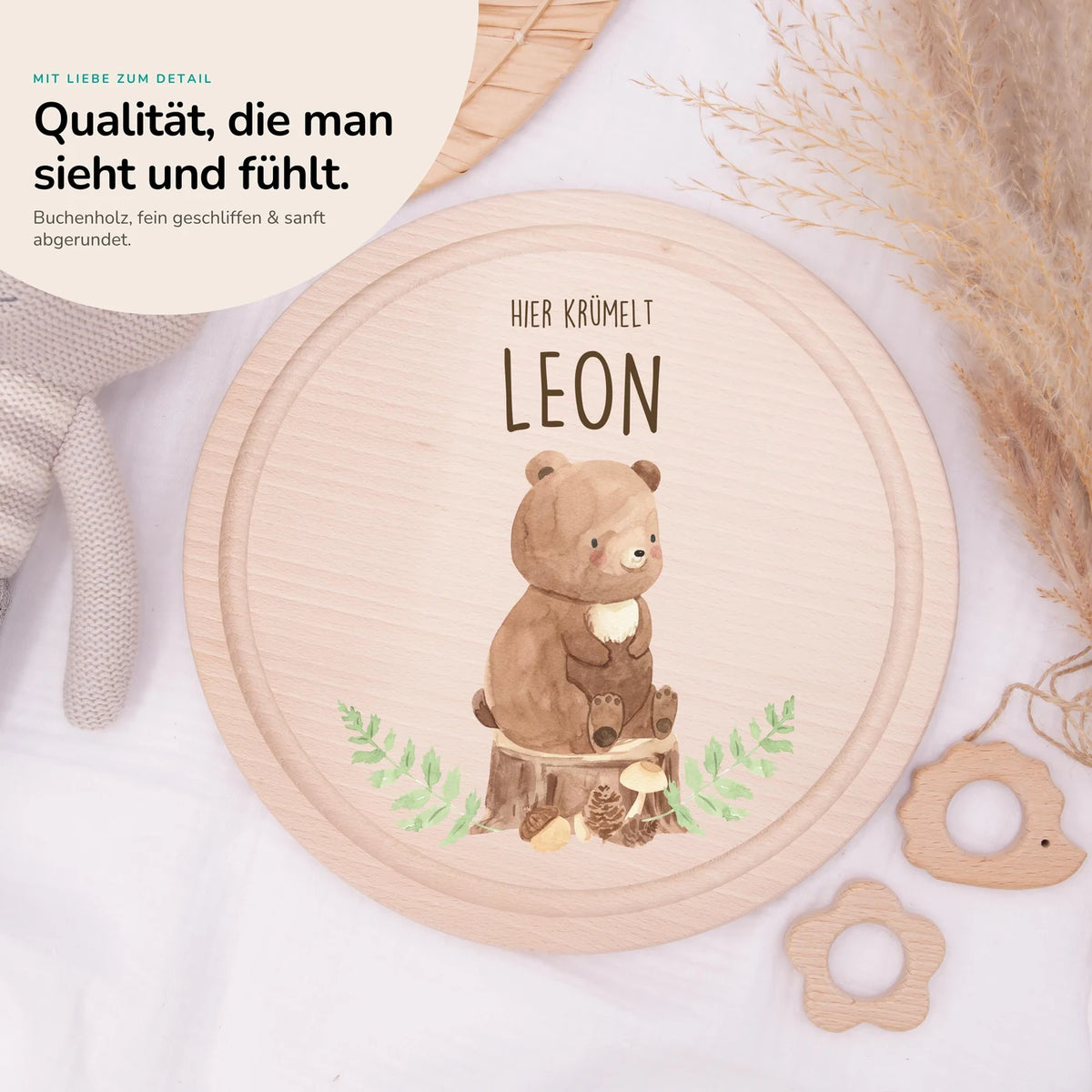 Rundes personalisiertes Frühstücksbrettchen Bär mit Namen für Kinder