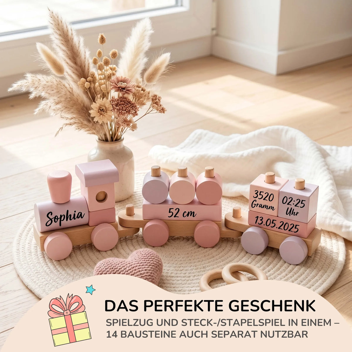 Holzzug personalisiert als Geschenk zur Geburt, Spielzeug und Stapelspiel in einem