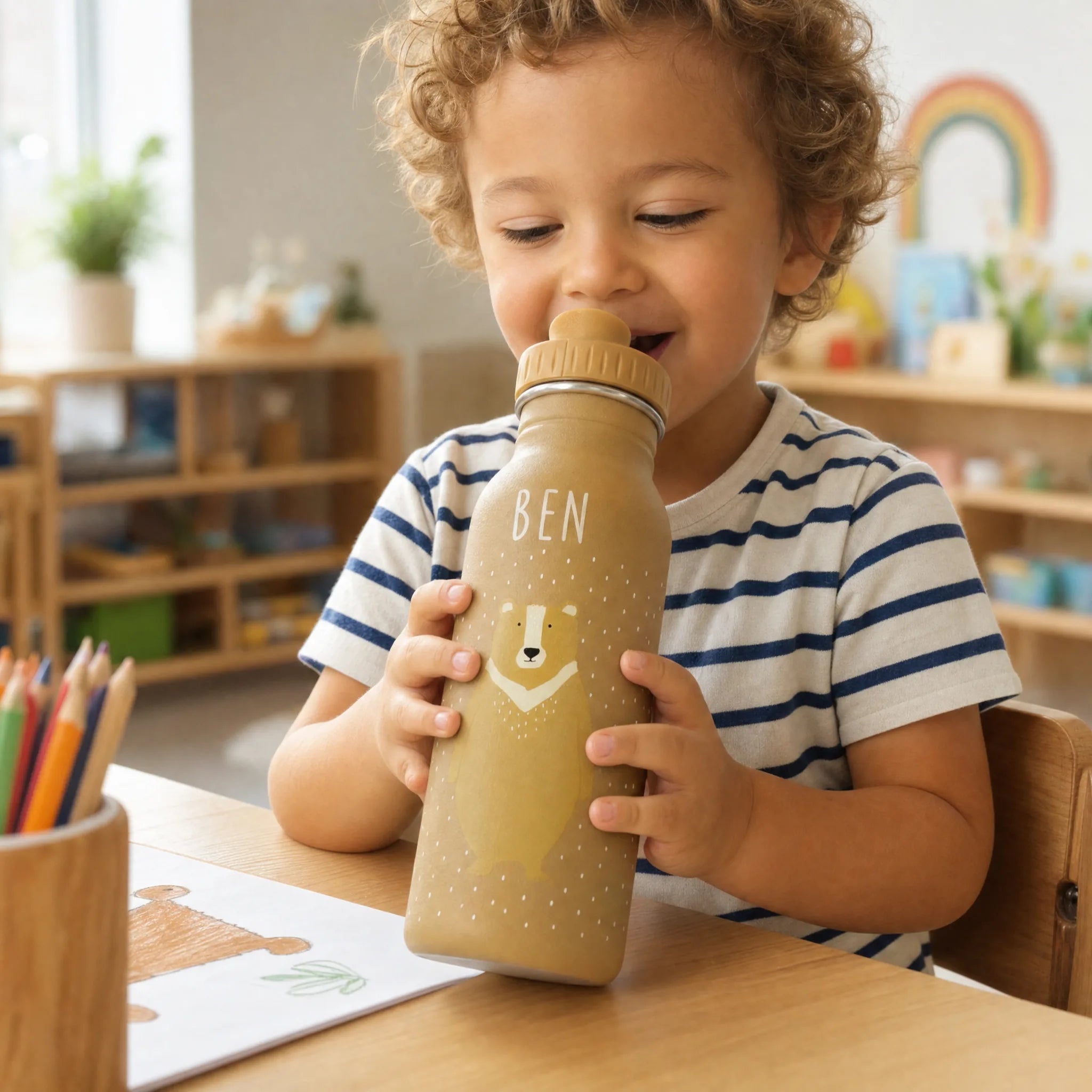 Trixie Trinkflasche Kinder Bär, 350 ml mit Trageschnur und Gravur