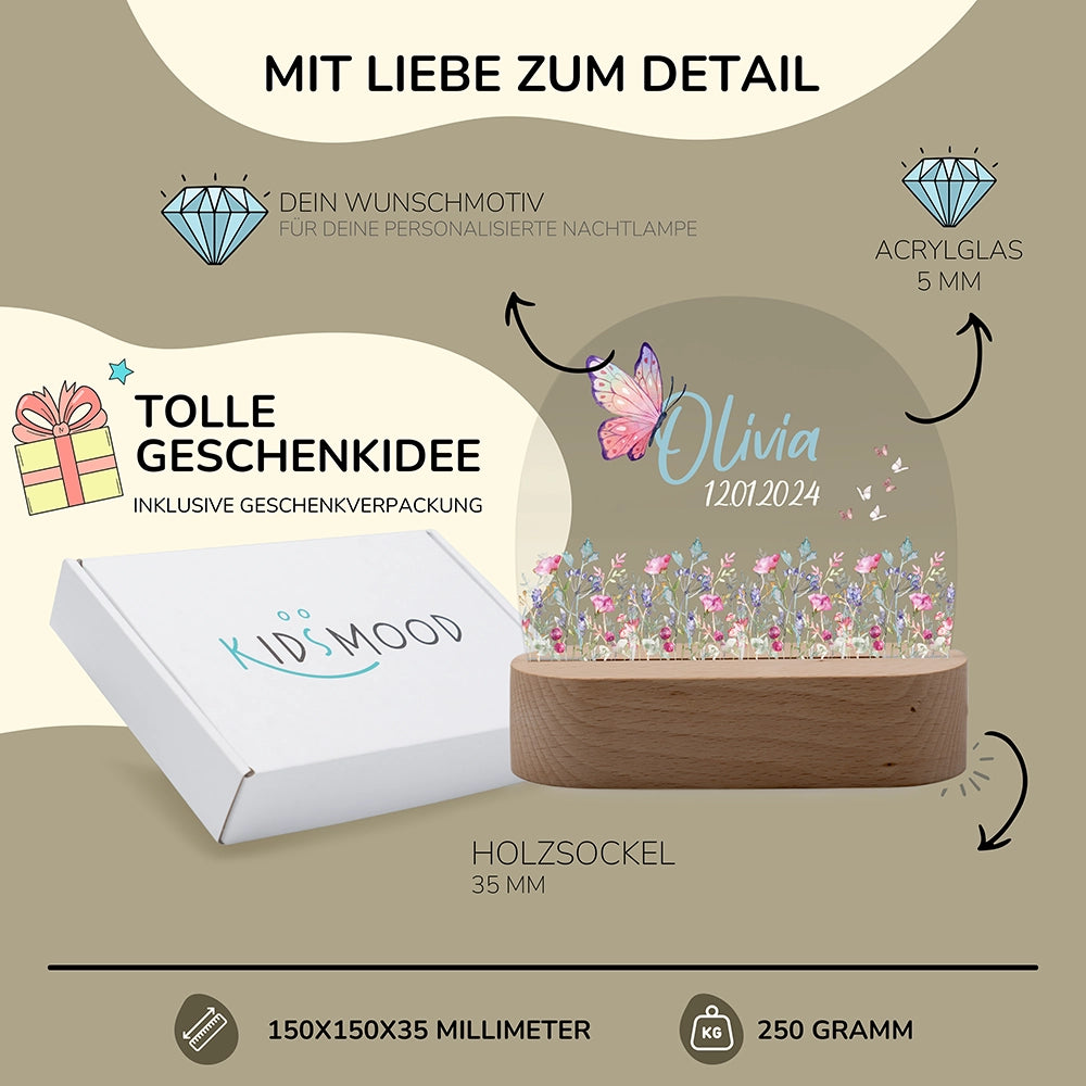 Nachtlicht Schmetterling personalisiert – 150 × 150 × 35 mm, 5 mm Acrylglas, Holzsockel, mit Geschenkverpackung