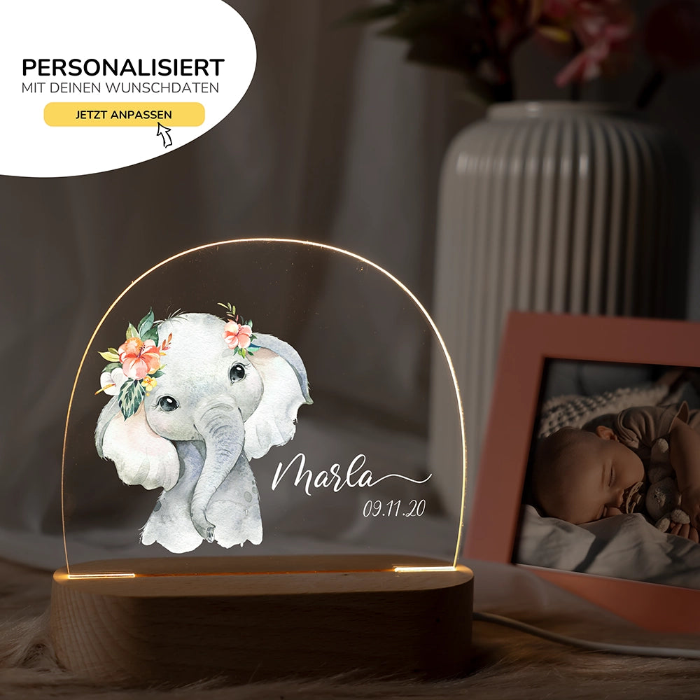 Nachtlicht Elefant mit Namen im Kinderzimmer – personalisiertes Geschenk zur Geburt