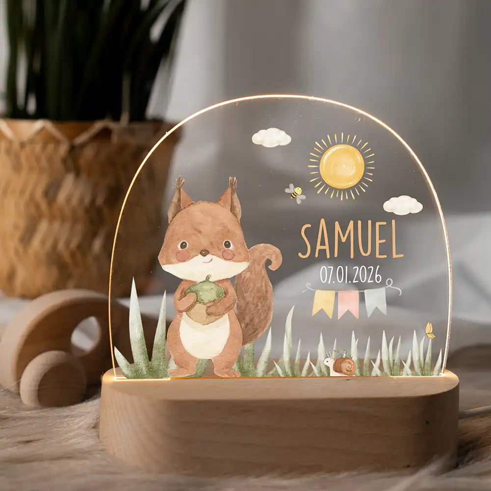 Nachtlicht Kinder personalisiert - Zauberhaftes Eichhörnchen