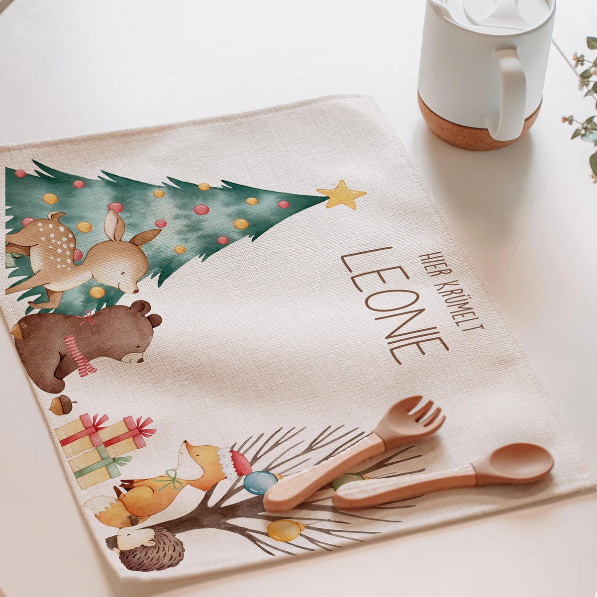 Tischset Kinder personalisiert Weihnachtsmotiv - Bär Weihnachtsbaum