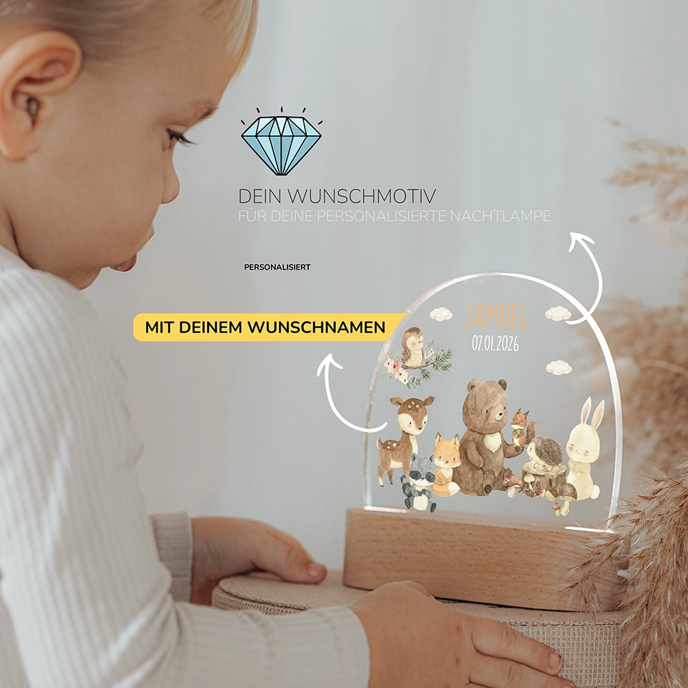 Kleinkind mit Nachtlicht Bär mit Wunschnamen – Babygeschenk personalisiert