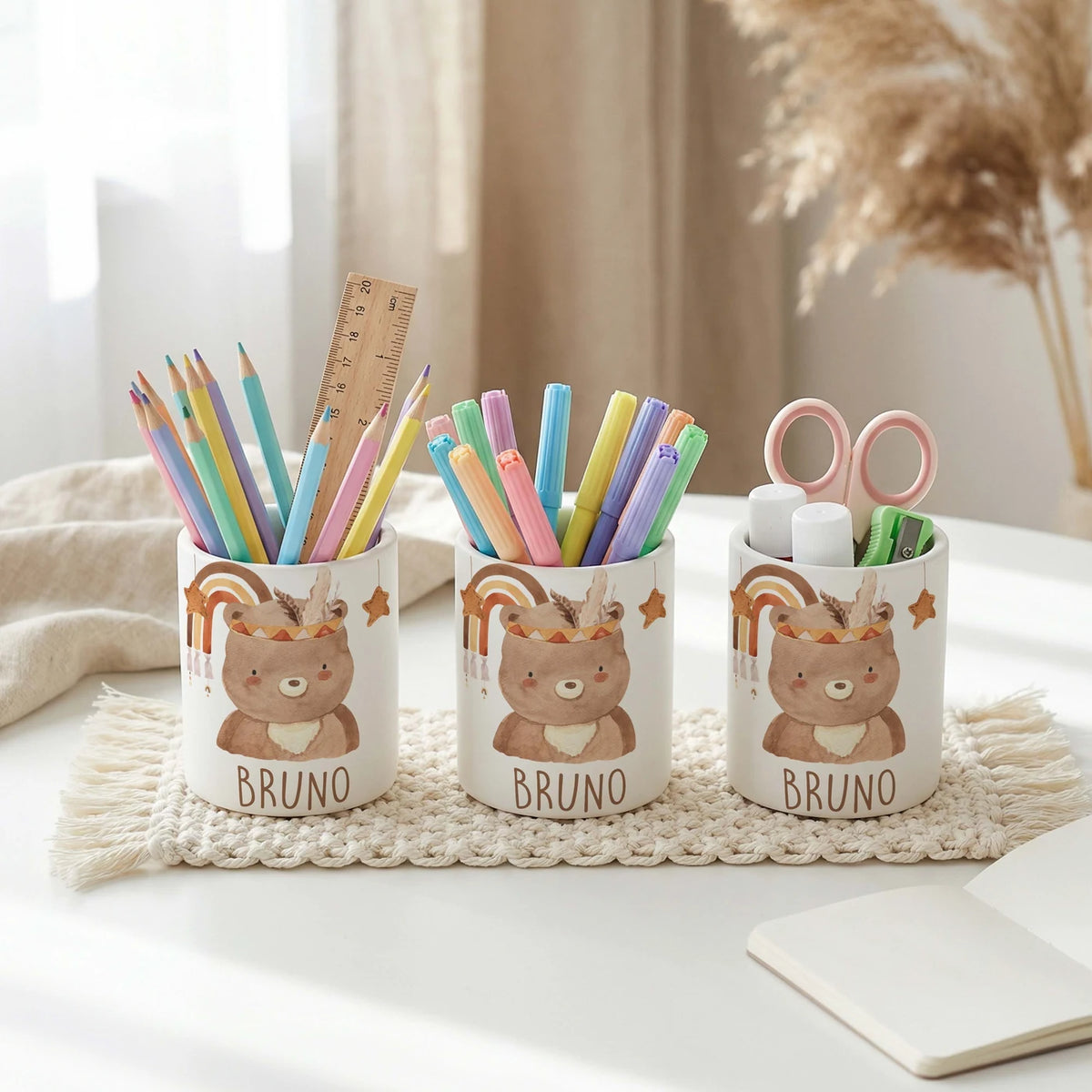 Personalisierter Stiftehalter Boho-Bär – Keramik mit Wunschname
