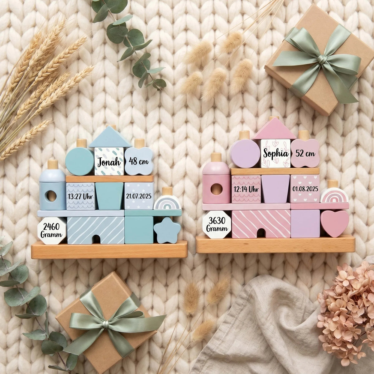 Stapelhaus personalisiert in Rosa und Blau als Geschenk zur Geburt