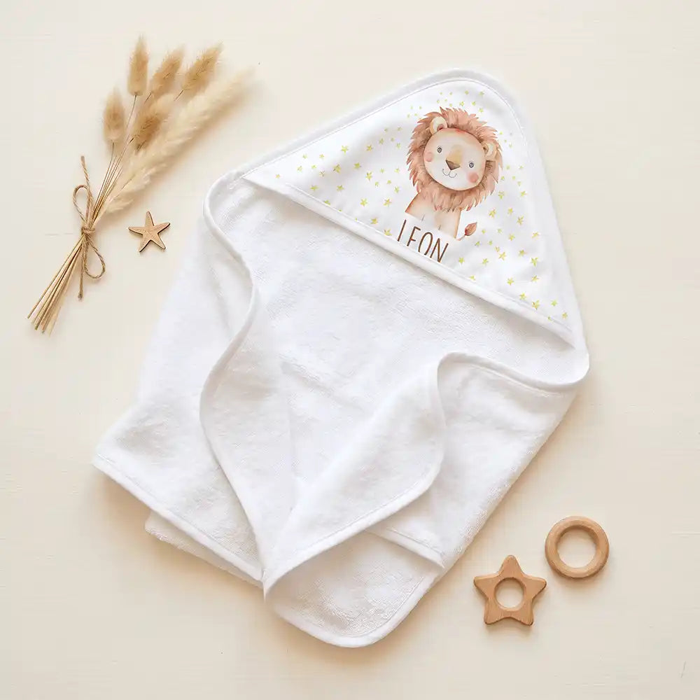 Personalisiertes Kapuzenhandtuch Baby Löwe Sterne – Set für Zwillinge im Rattan-Look