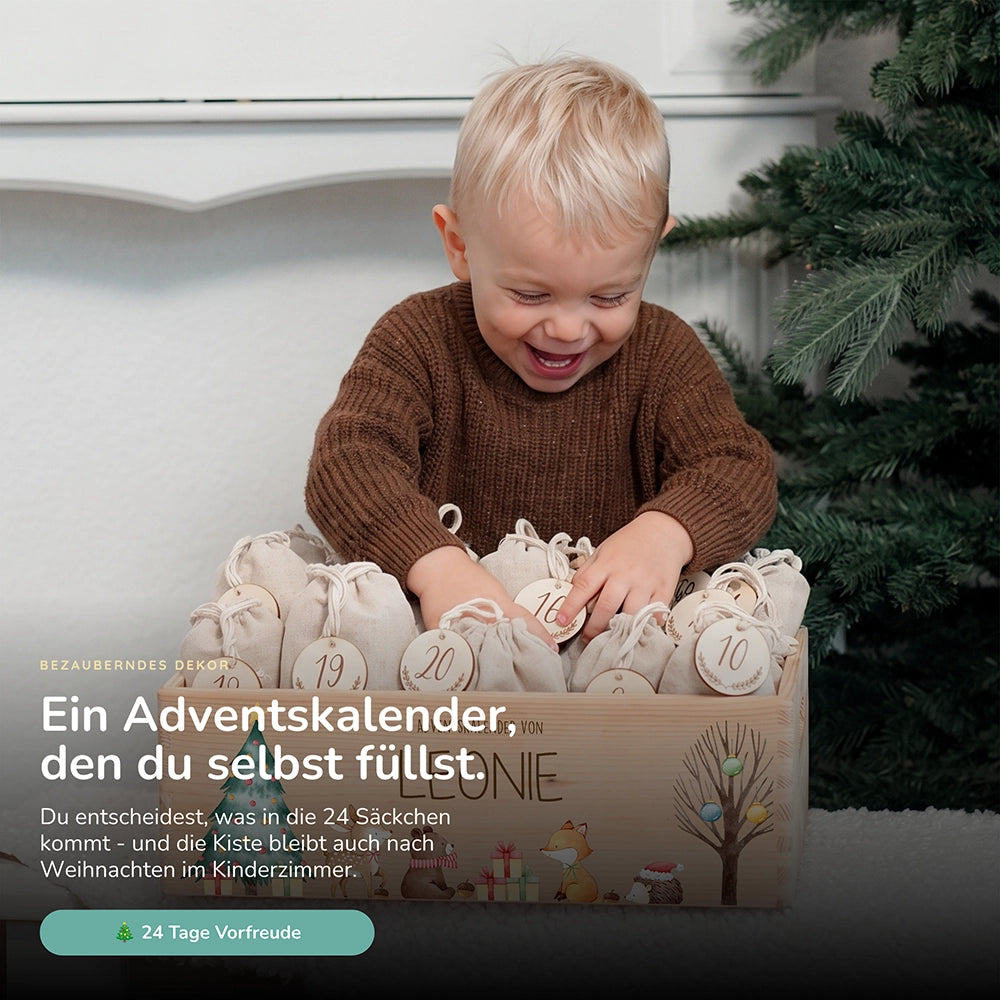 Adventskalender zum Befüllen "Waldtiere um den Weihnachtsbaum" personalisiert