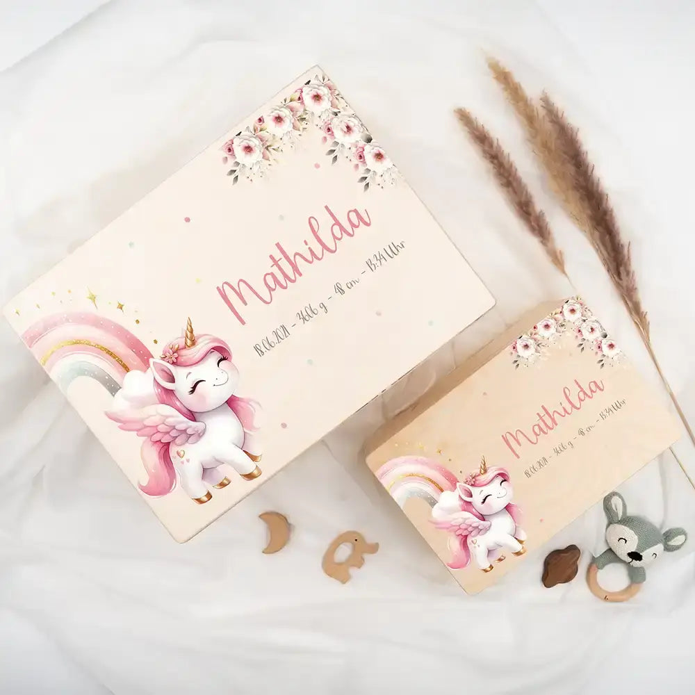 Personalisierte Erinnerungsbox für Baby mit Einhornmotiven - ideales Geschenk zur Geburt oder Taufe