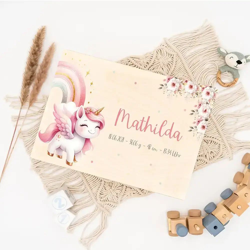 Personalisierte Erinnerungsbox für Baby mit Einhornmotiven - ideales Geschenk zur Geburt oder Taufe
