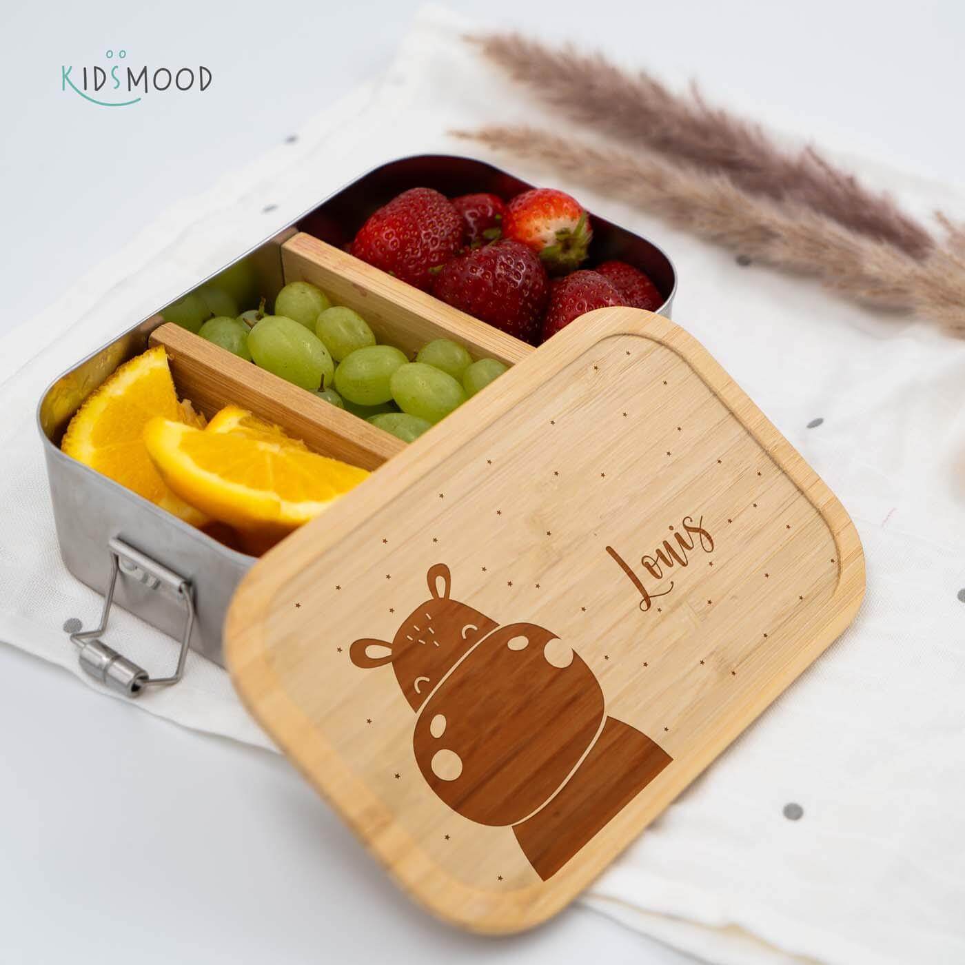 handcrafted lunchbox with nilpferd engraving