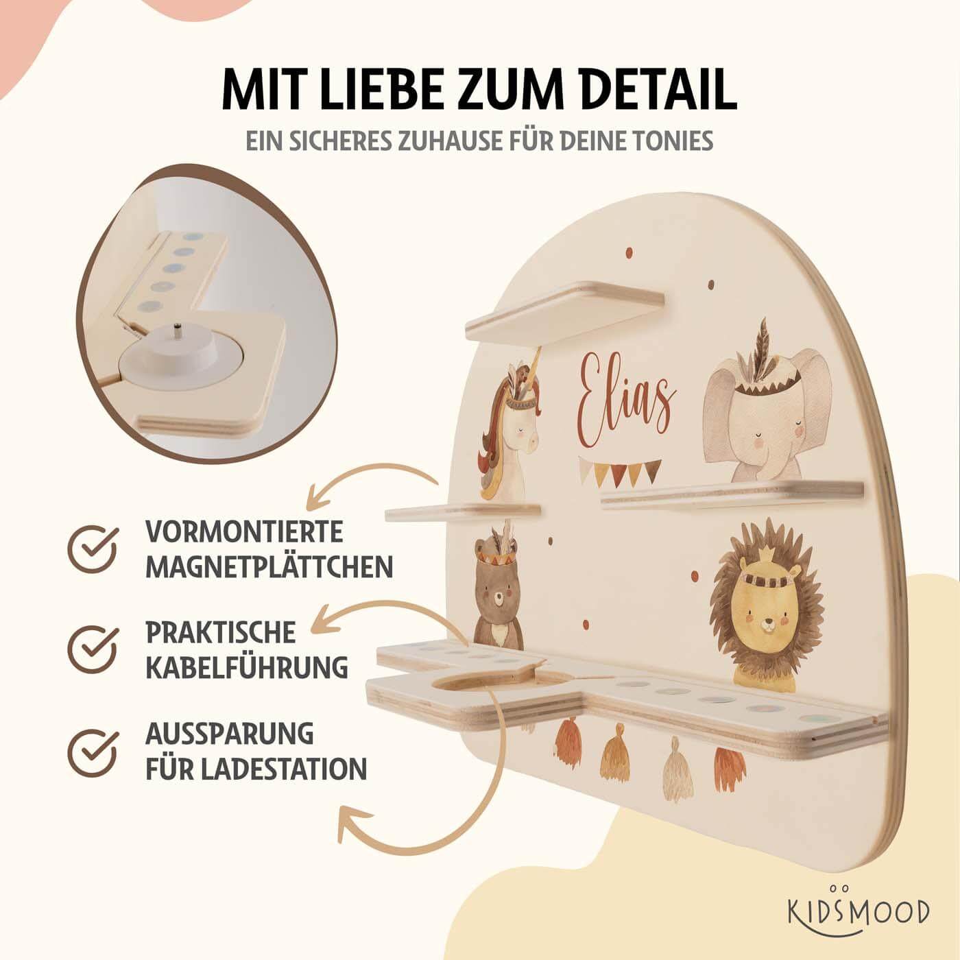 detailansicht der gravur auf dem tonie-regal mit boho tierfamilie