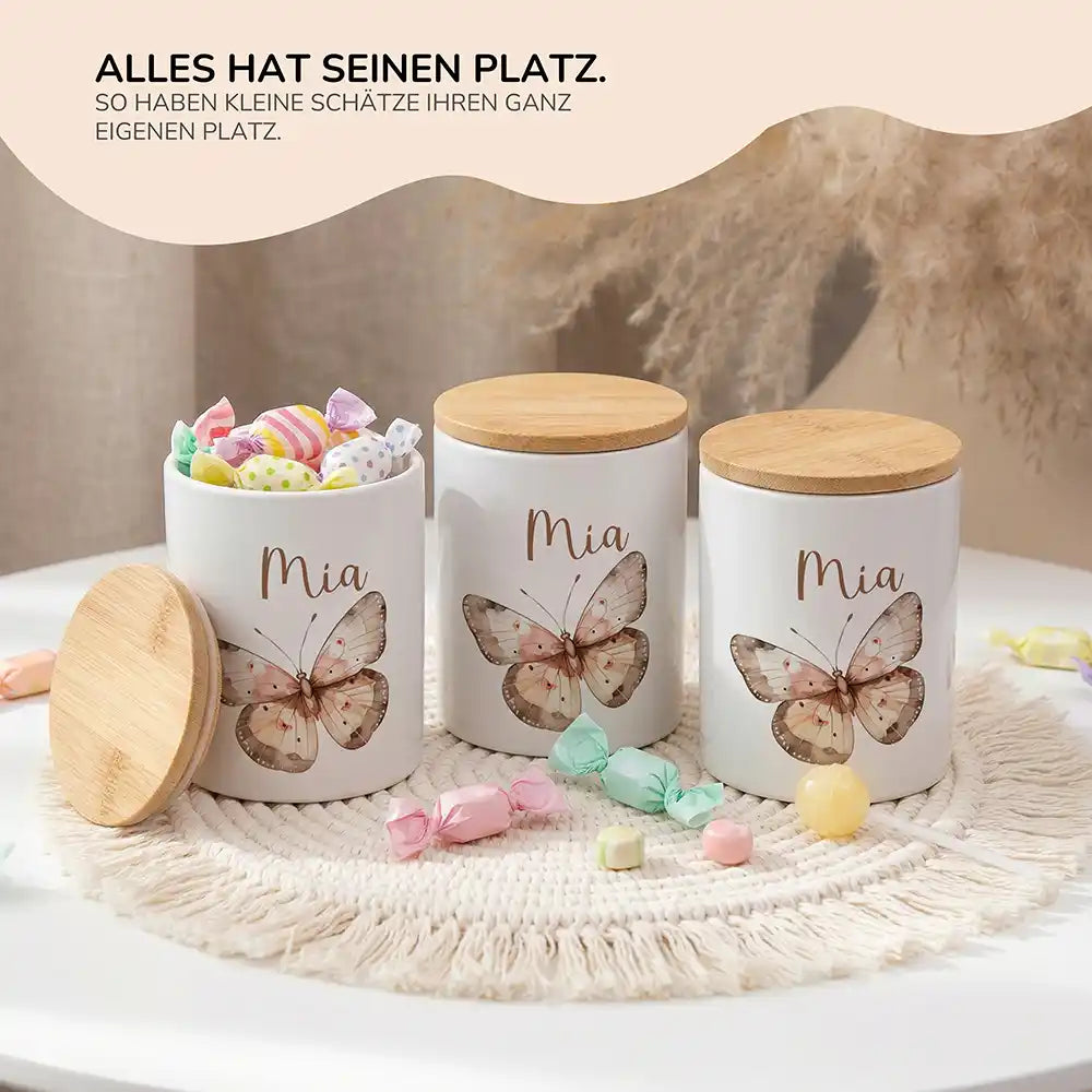 Lifestyle: Personalisierte Keksdose Schmetterling im Kinderzimmer