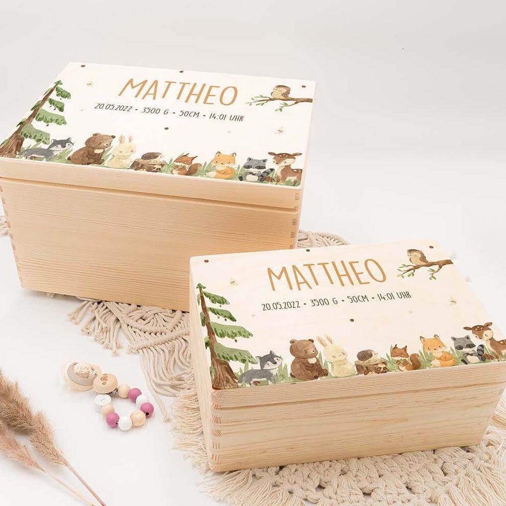Erinnerungsbox Baby, Erinnerungskiste Baby Waldtiere Design Close up